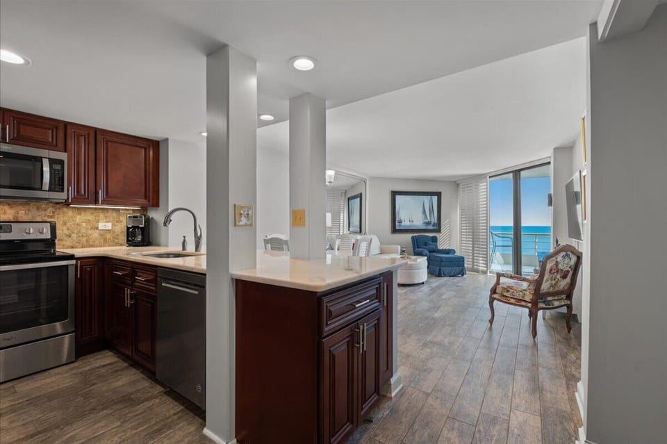 Updated Kitchen, Living Area