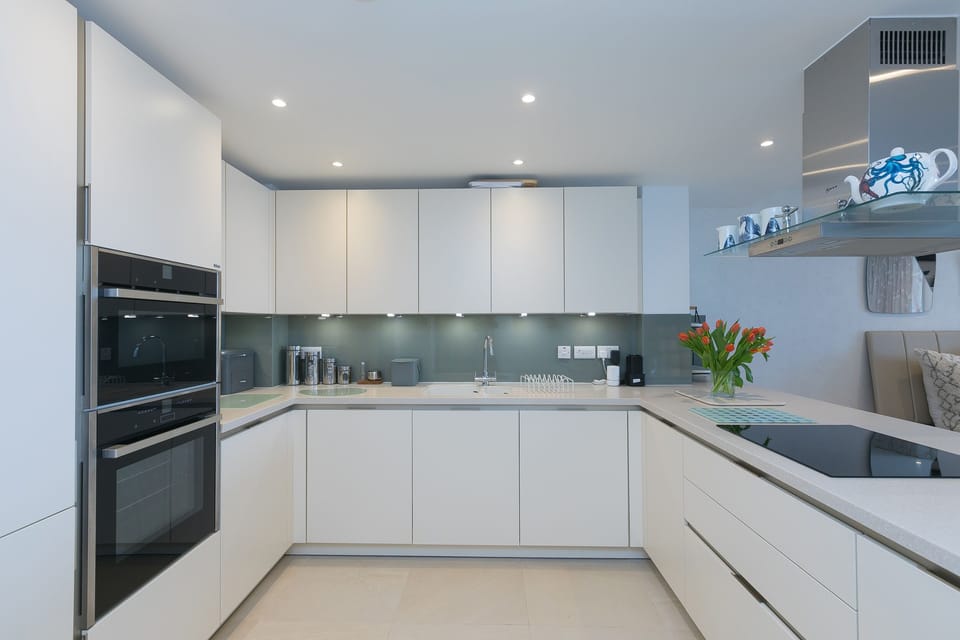 Fridge, dishwasher, electric kettle, toaster