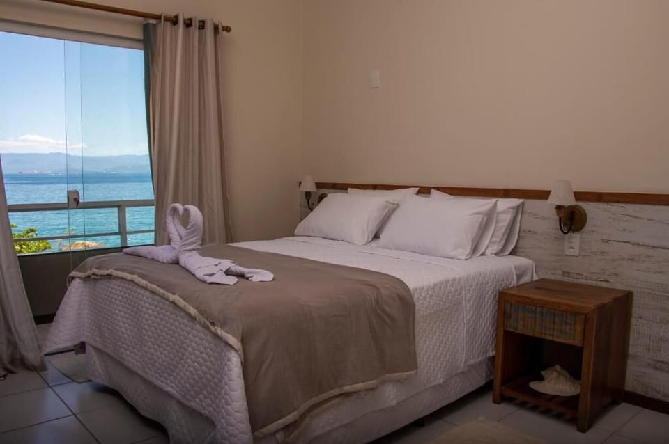 Deluxe Room | Free WiFi, bed sheets