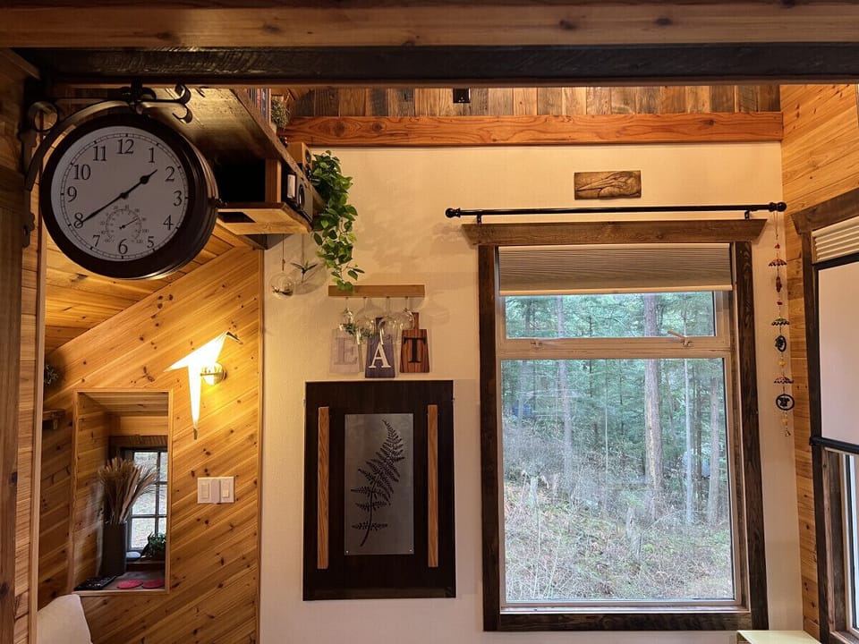 Interesting decor to discover throughout the treehouse