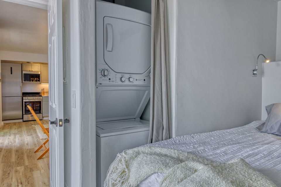 108MT-Lower Bedroom 3