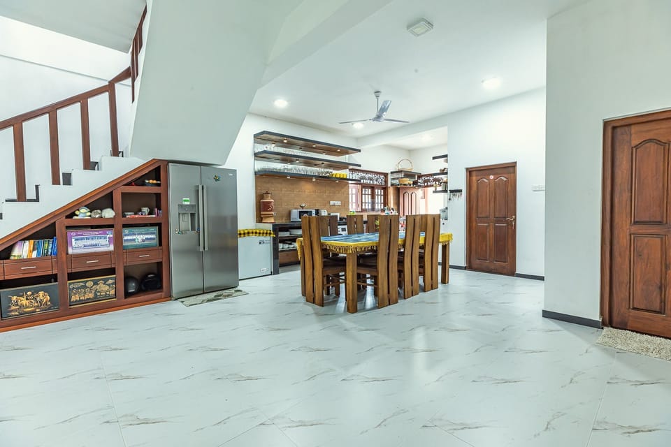 Villa | Dining