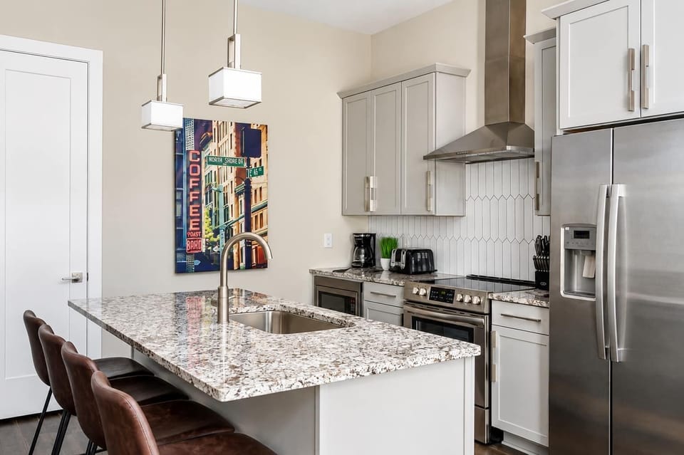 All cookware, dishes, utensils, and appliances provided for your ease.