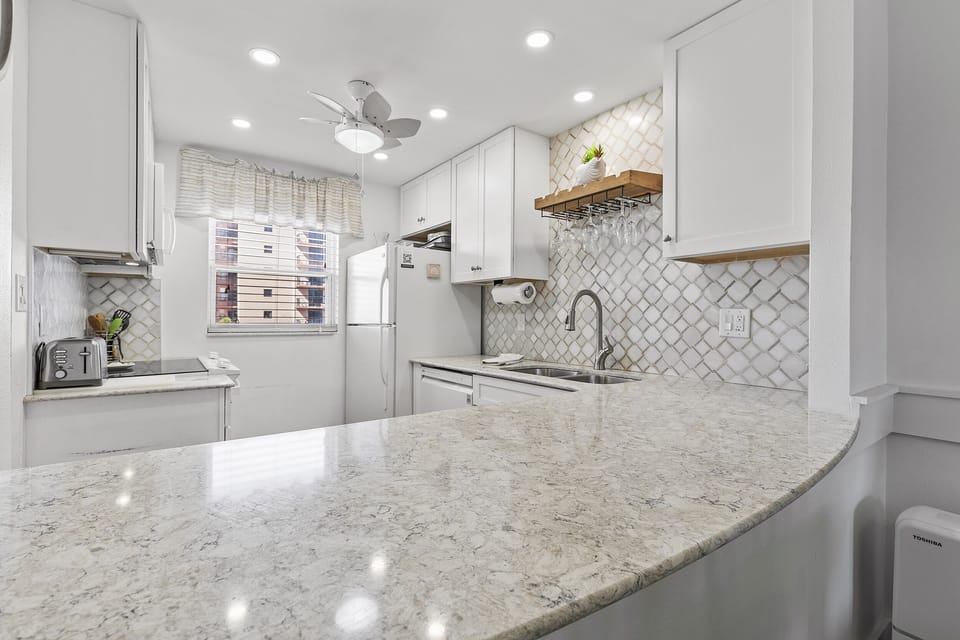 Modern Kitchen with Granite Countertops