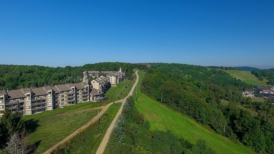 Outdoors, Building, House, Countryside, Nature