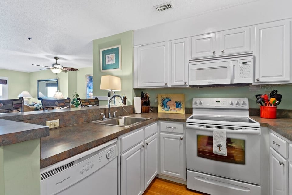 Large Kitchen