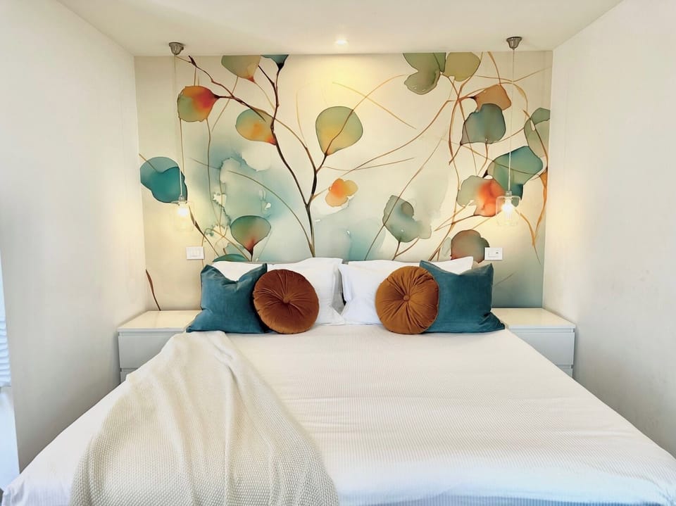 Suite, 1 King Bed with Sofa bed, Accessible, Sea View | Hypo-allergenic bedding, down comforters, minibar