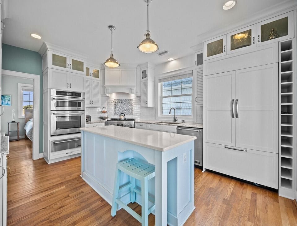 Spacious Kitchen