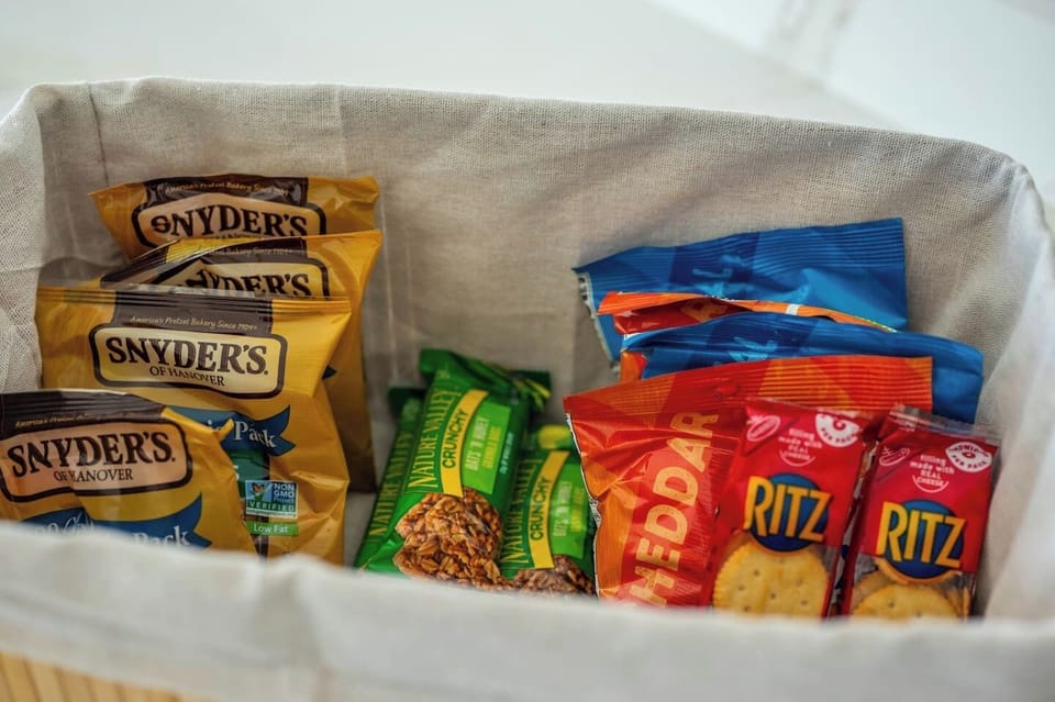  A warm welcome! Enjoy complimentary snacks waiting for you after your travels.