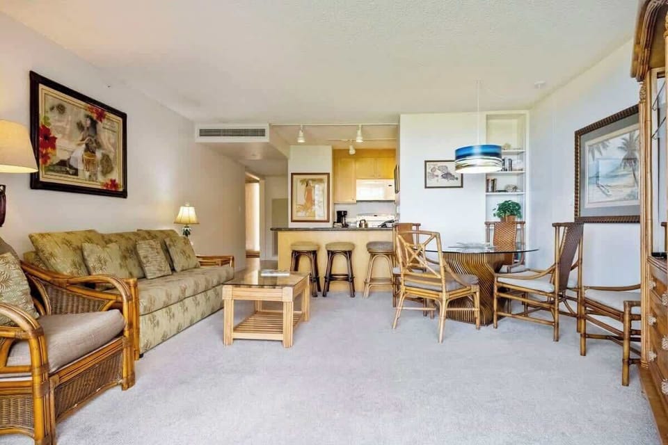 Open floor plan featuring central AC to keep cool year round and freshly painted.