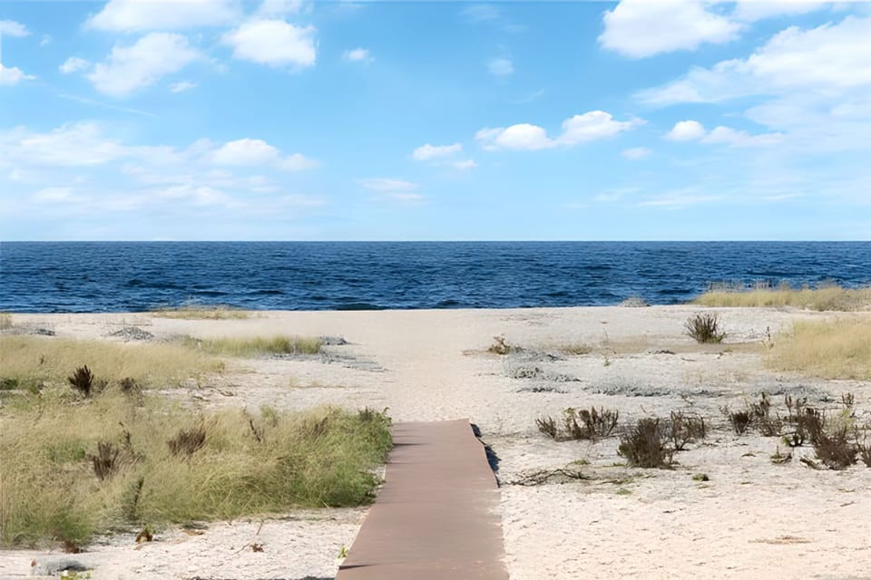 Breakwater Beach 