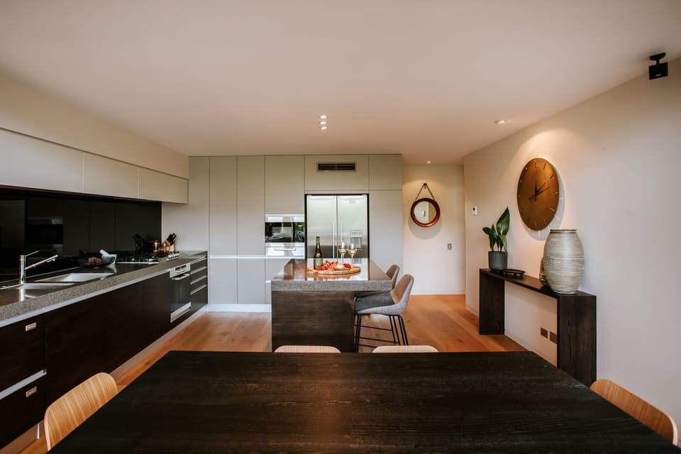 Luxury Apartment | Private kitchen | Full-size fridge, oven, stovetop, dishwasher