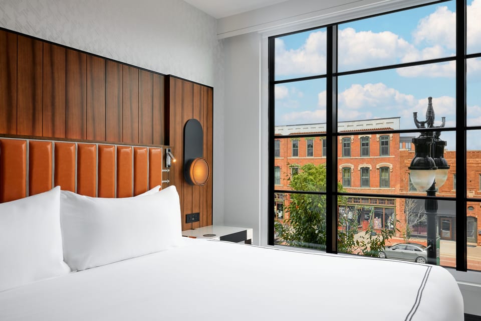 Premium bedding, Tempur-Pedic beds, in-room safe, desk