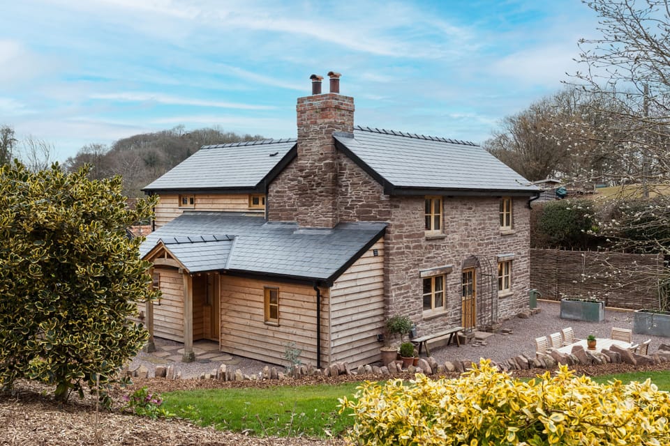 Welcome to Stone House, Leominster, Herefordshire