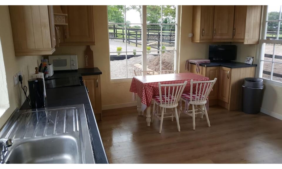 Cottage, 1 Bedroom (The Stable Lodge) | Living area | Flat-screen TV