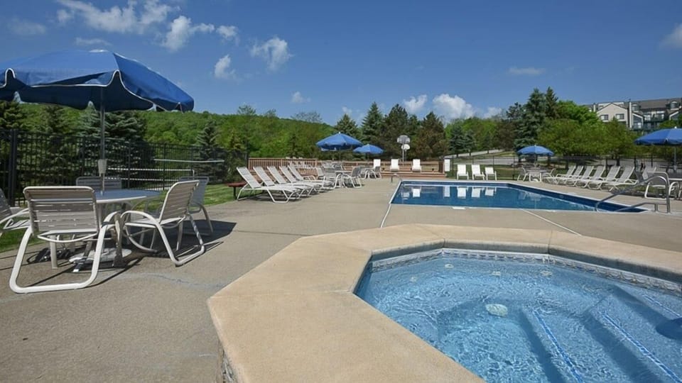 Condo, 4 Bedrooms | Pool | Outdoor pool