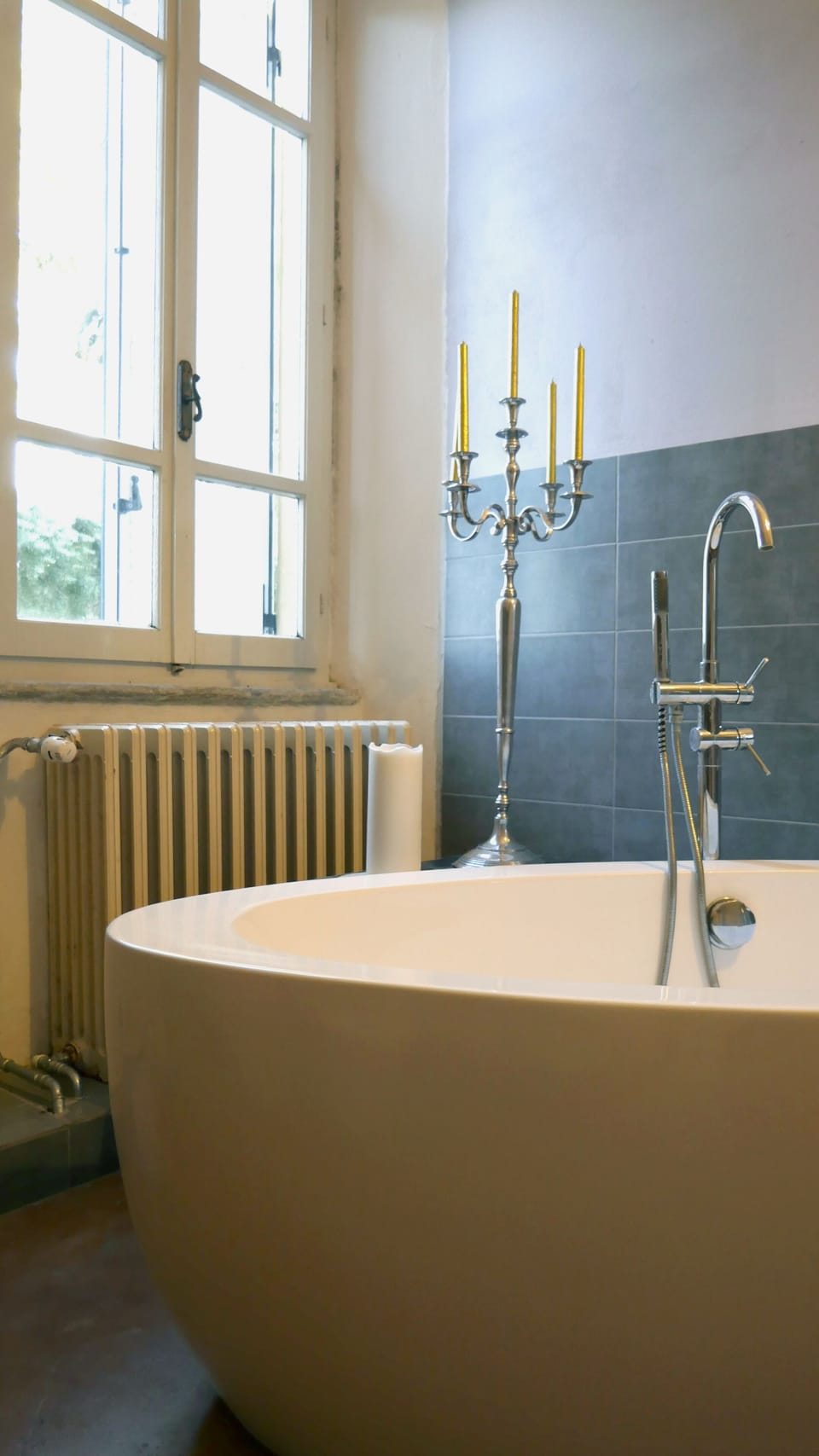 Comfort Room | Bathroom | Combined shower/tub, deep soaking tub, rainfall showerhead, bidet