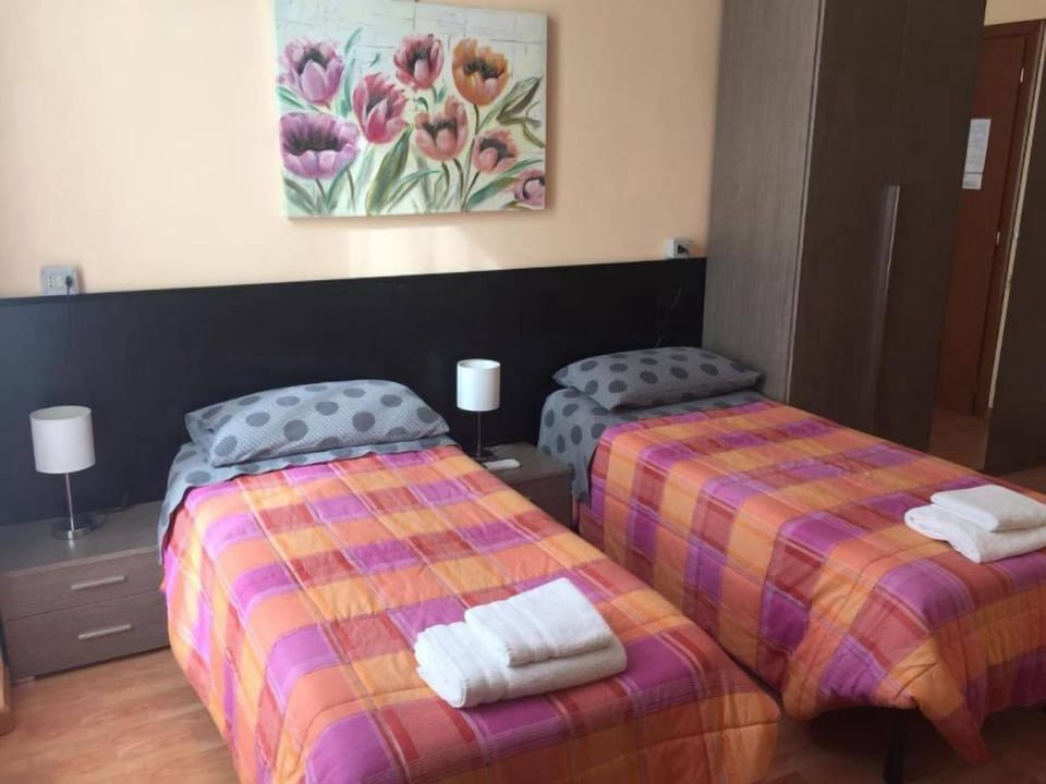 Comfort Twin Room | Free WiFi
