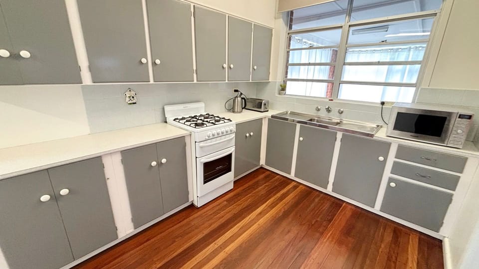 Kitchen. 