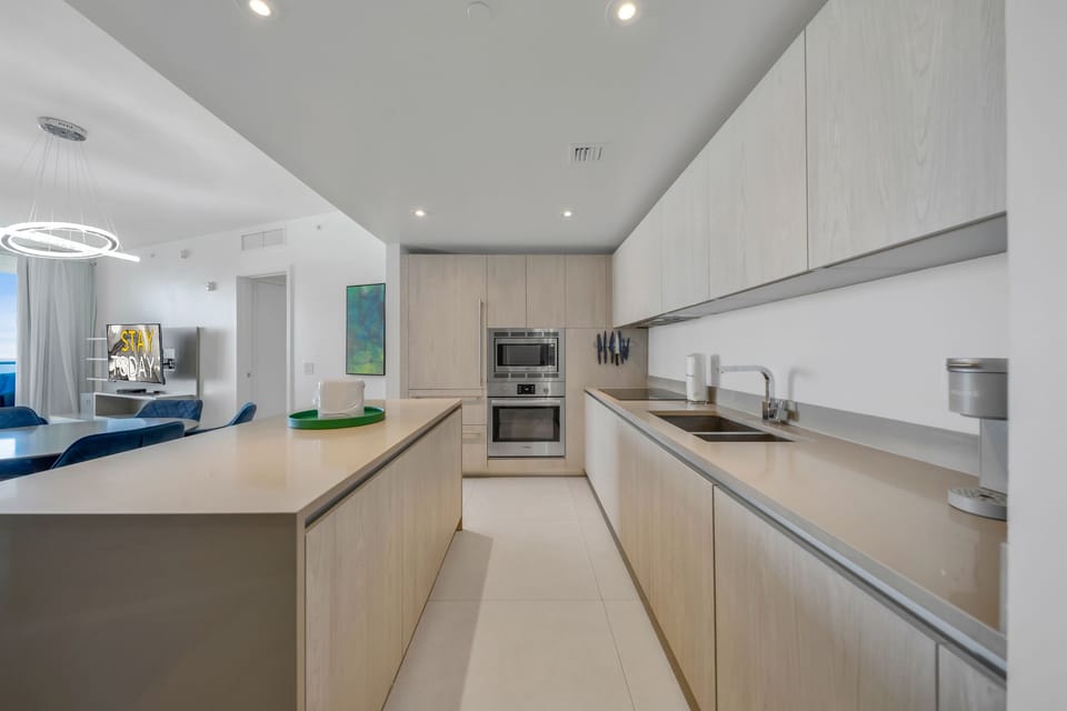 State-of-the art kitchen with all modern appliances 