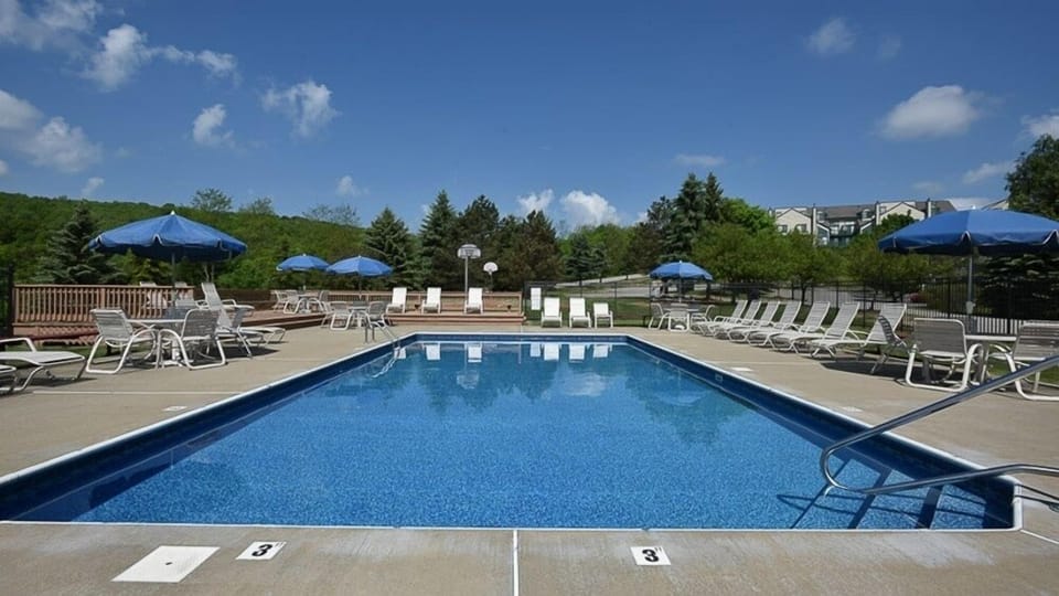 Hotel, Resort, Pool, Water, Swimming Pool
