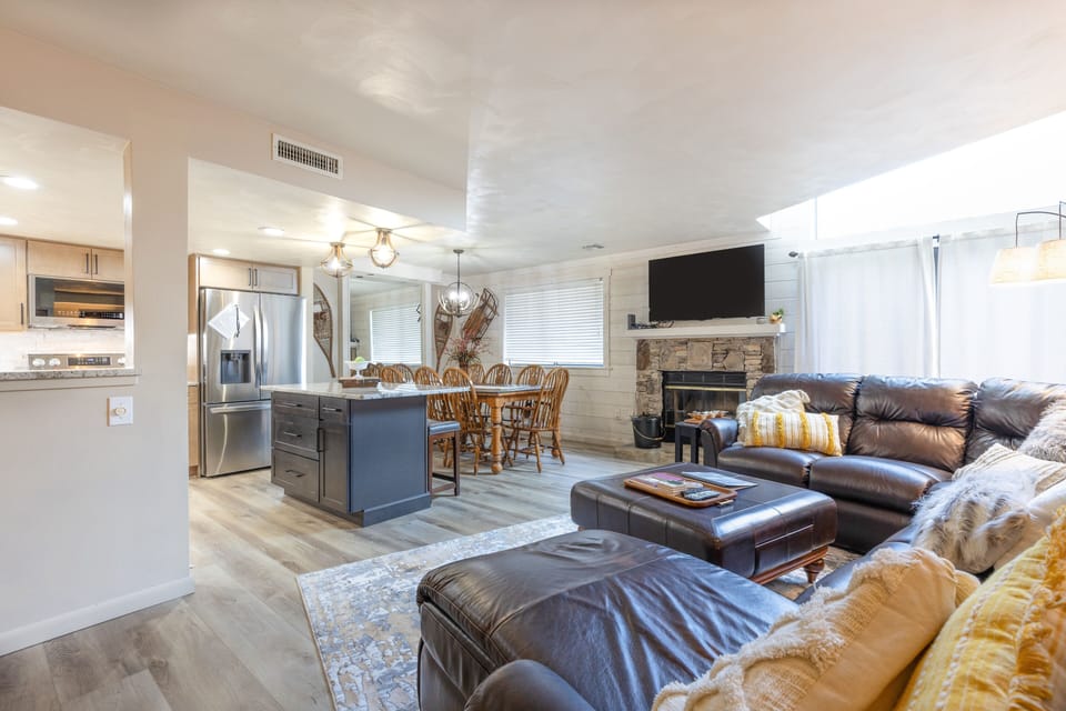 Furniture, Indoors, Living Room, Couch, Home Decor