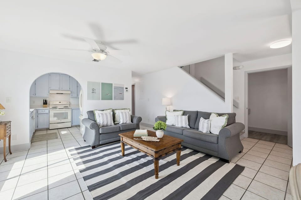 Inlet Beach Dream Living Room Alt
