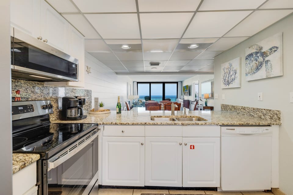 The view of the gulf from the kitchen is great too!