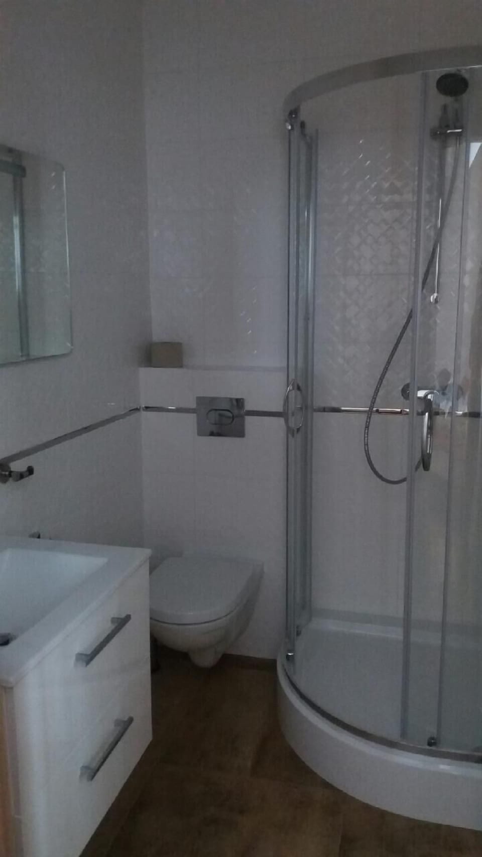 Standard Single Room | Iron/ironing board (on request), WiFi (free), bed sheets