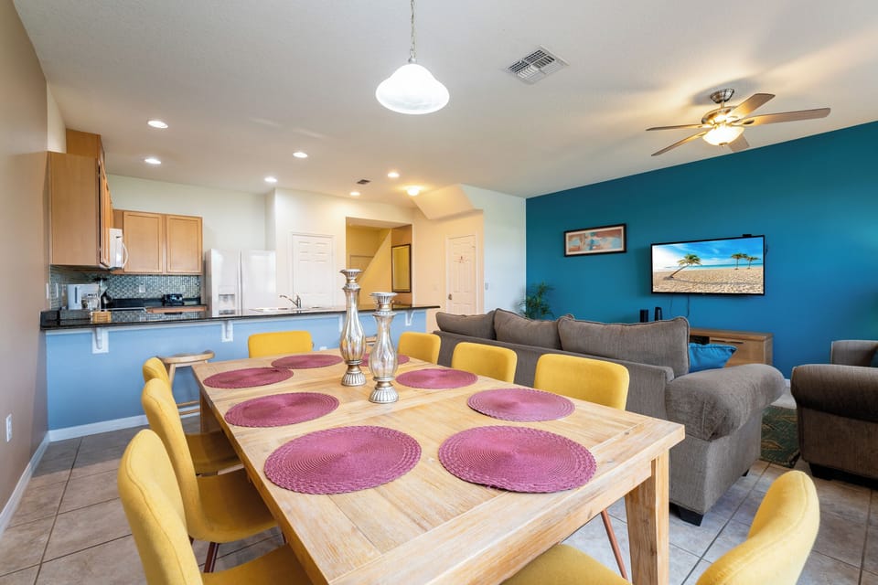 Dining table seating for 8