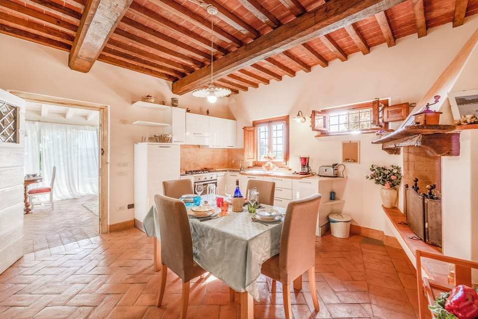 Standard House, 2 Bedrooms, Fireplace, Mountainside (Casa Paradiso With Wonderful Panorama) | Private kitchen
