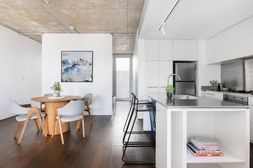 One Bedroom Apartment | Dining room