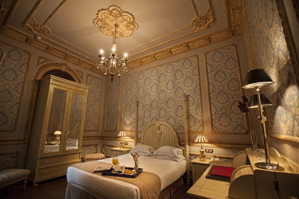 Classic Double Room | Down comforters, minibar, in-room safe, individually decorated