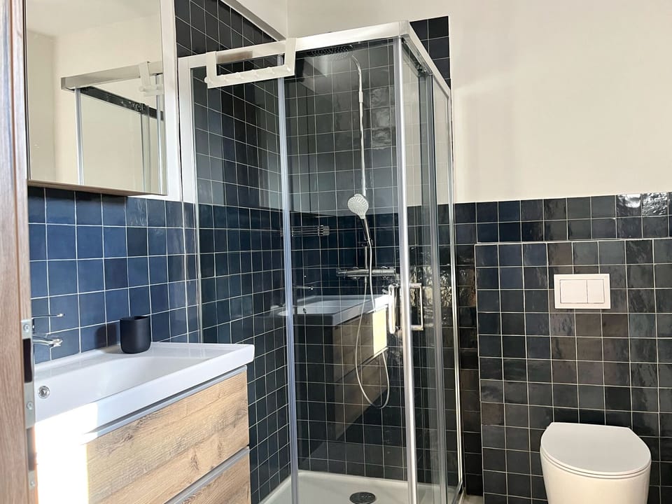 Bathroom #1 Penthouse 