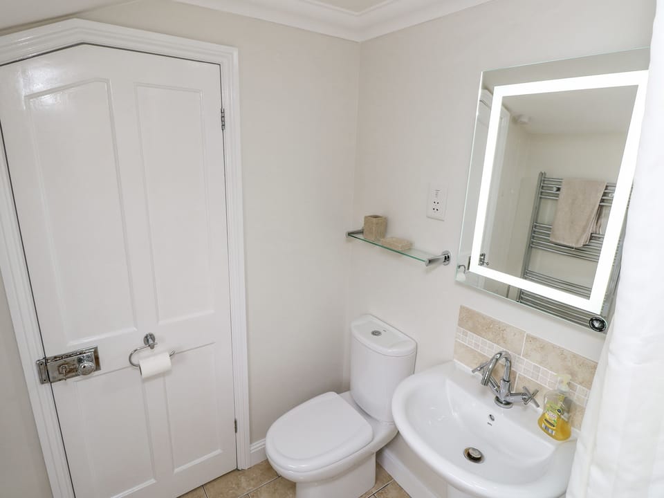 Seagulls Perch Cottage in New Forest District