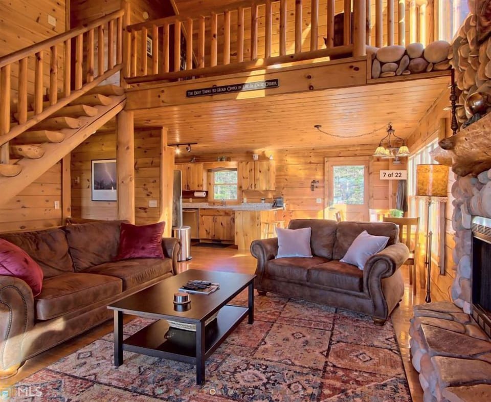 North Georgia Mountain Cabin Rental - Appalachian View - Blue Ridge