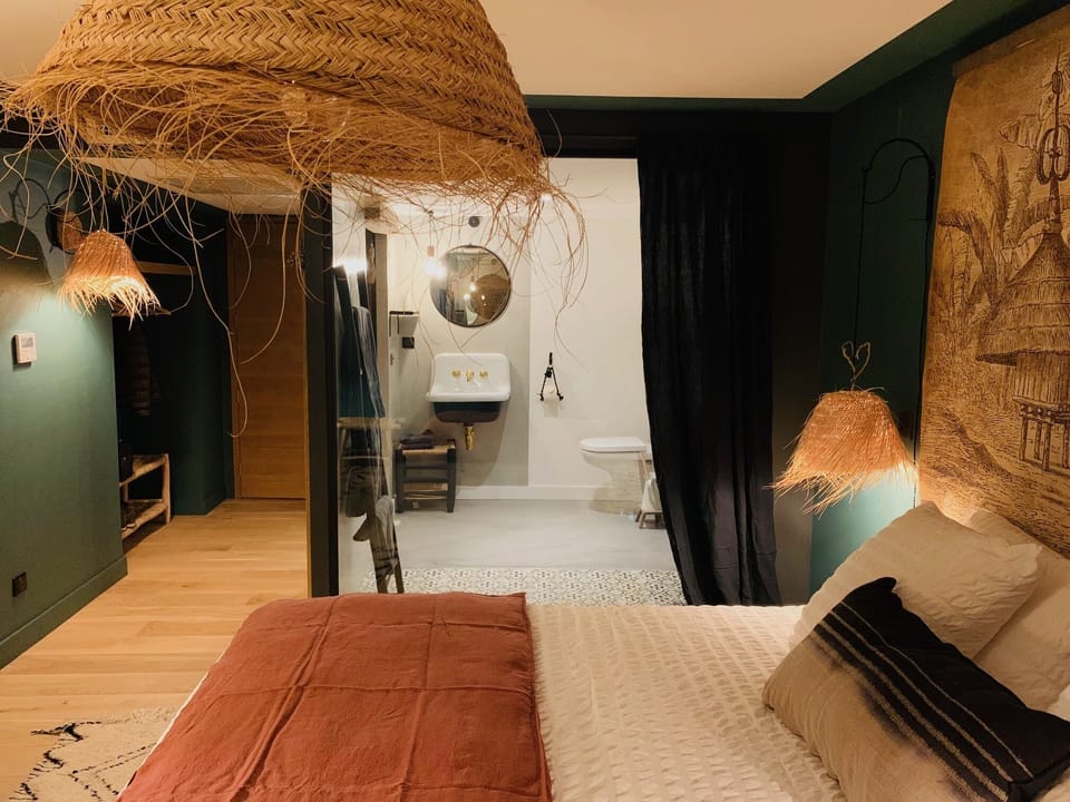 Superior Room | Premium bedding, desk, soundproofing, free WiFi