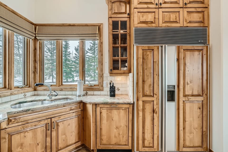 House, 5 Bedrooms | Private kitchen | Coffee/tea maker, fridge, oven, toaster