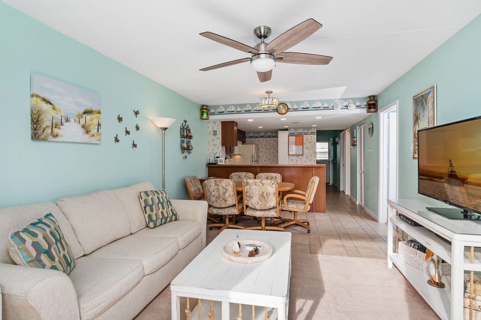 Plenty of room for all to relax without feeling crowded.