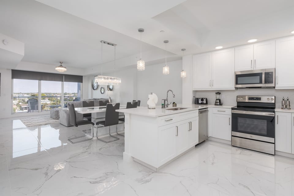 3/2 Waterview! BRAND NEW!