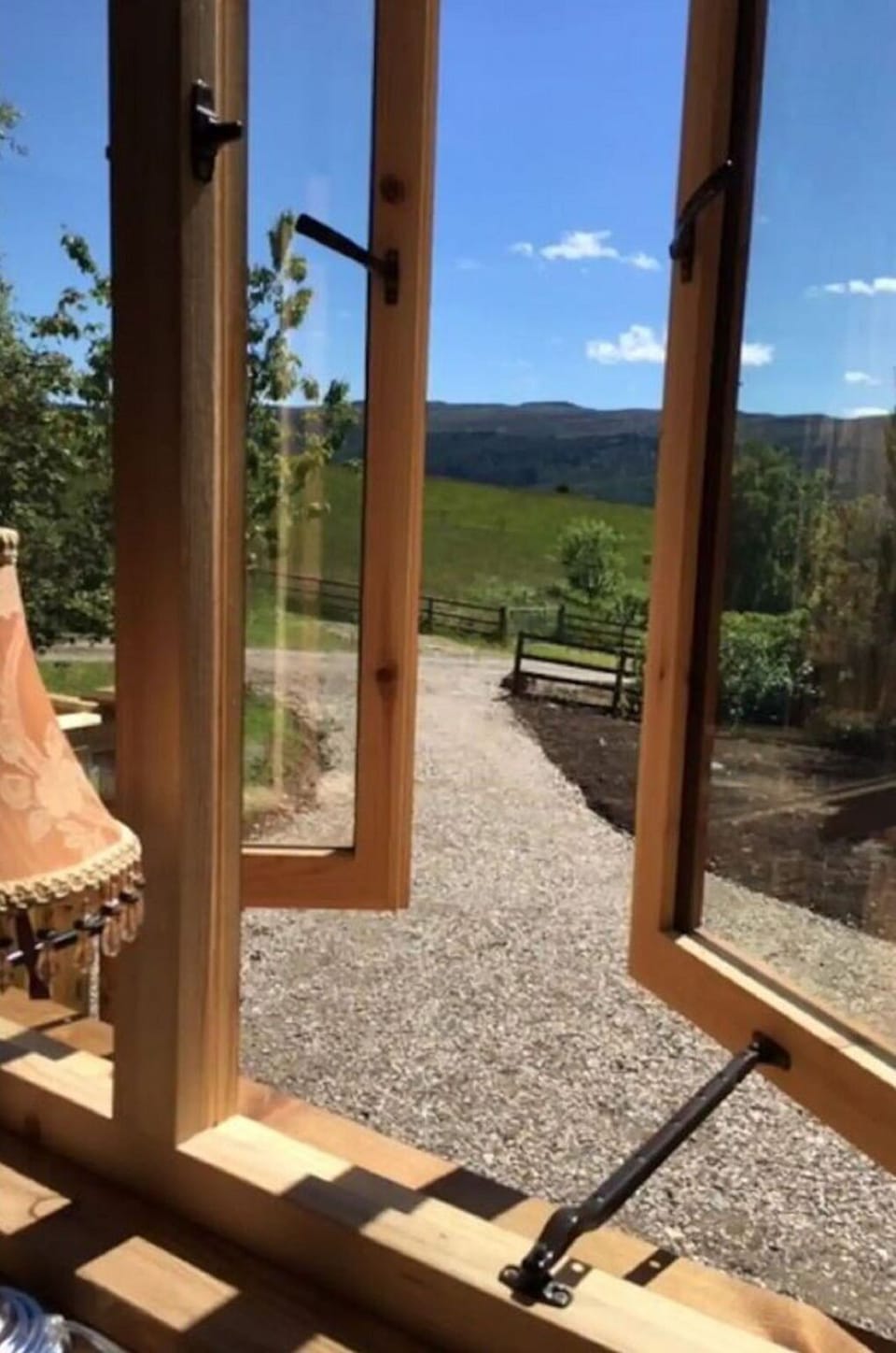 Water, Sky, Cloud, Swimming Pool, Building, Tree, Aqua, Leisure, Resort Town, Plant