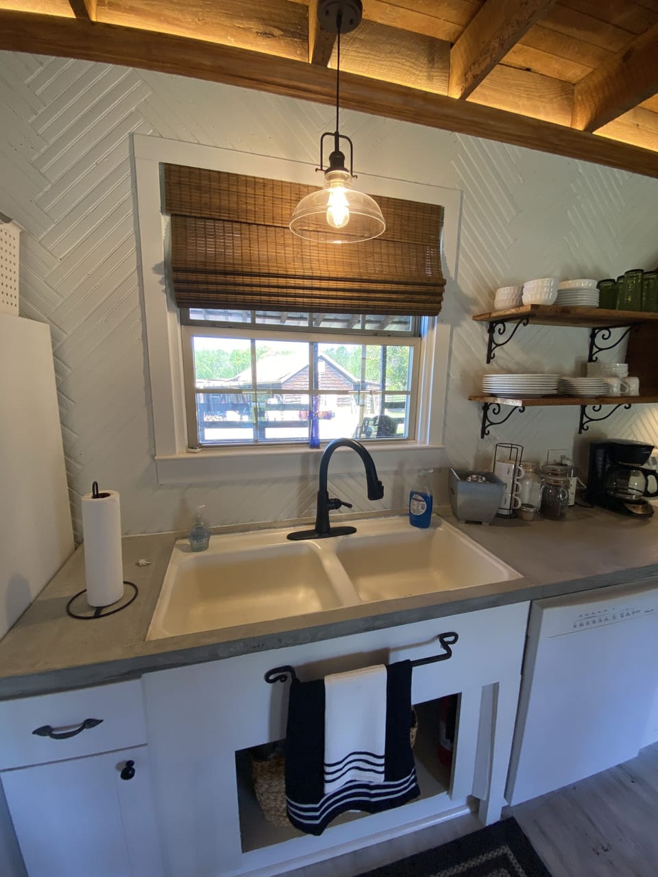 Cast iron sink from the 1940s