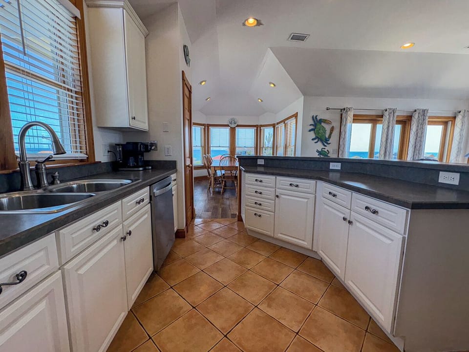 Kitchen 2025