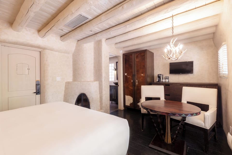 Premium bedding, pillowtop beds, in-room safe, desk