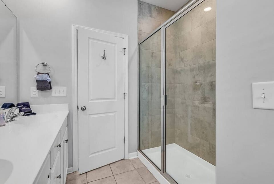 Bathroom #2 | 2nd Floor