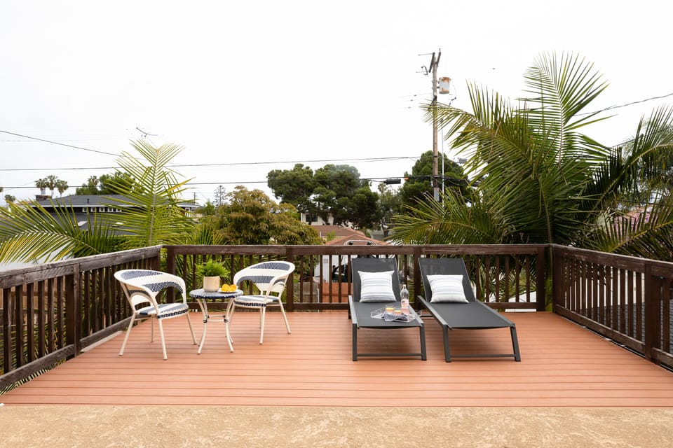 Outdoor patio. Enjoy the view.