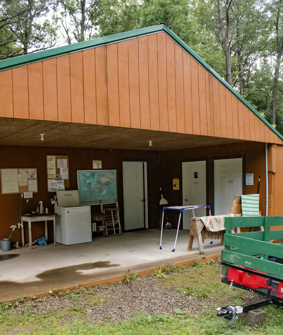 Shower House, a few minute walk from cabin.