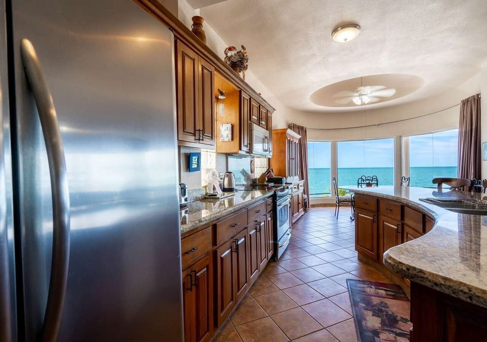 Beach House B beachfront rental in Las Palmas San Felipe Baja Mexico- kitchen views