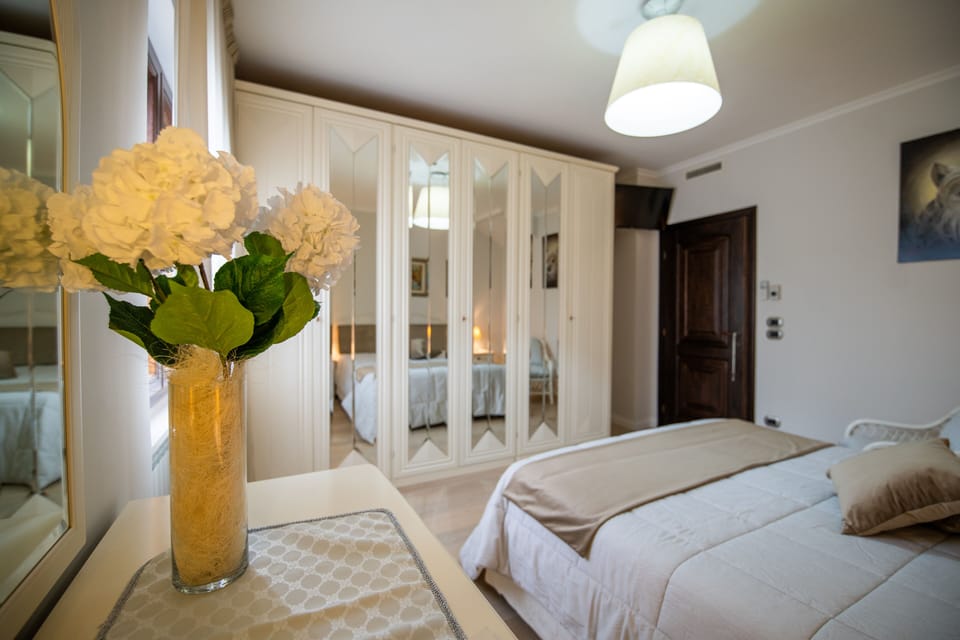 Deluxe Suite | 2 bedrooms, individually decorated, individually furnished