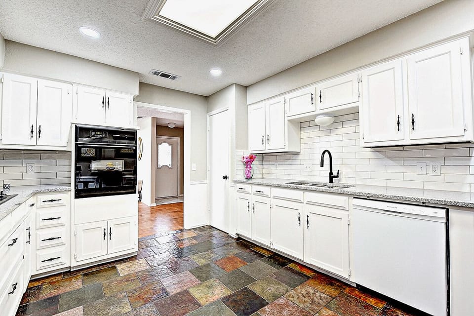 Fully stocked kitchen